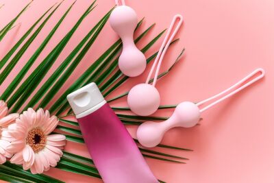 Váhové a vibrační kuličky – podpora při tréninku pánevního dna pro ženy